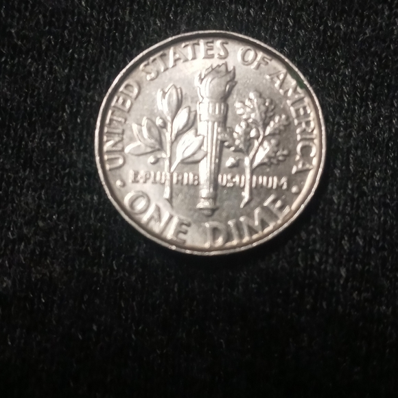 2012 dime error - Picture 2 of 4